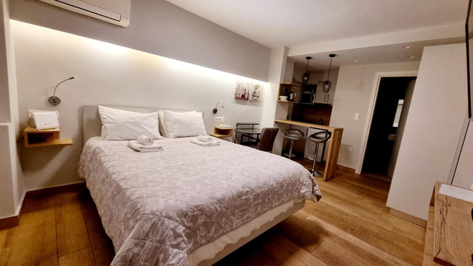 Stylish Studio Near Athens Hilton, Self Check-In! Exteriör bild
